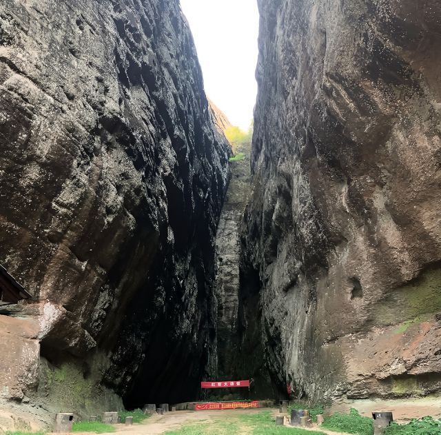 長沙周邊一日遊｜平江仙姑岩攻略。