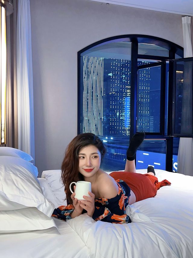 住進長沙市中心高空酒店在雲端度個假吧。