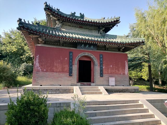 正定隆興寺。