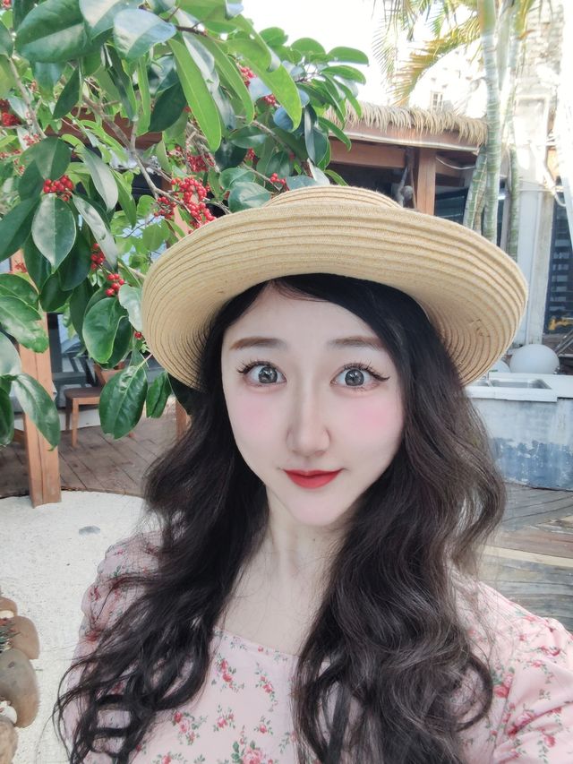 北海的朋友告訴我，民宿的無邊際泳池都這麼美嗎