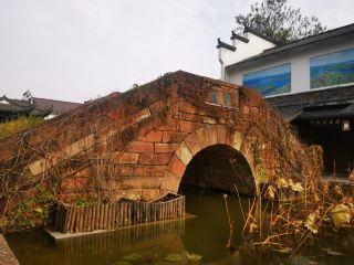 ทะเลสาบเซียนหนวี่ในเมืองซินหยู่