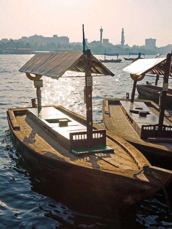 Step-by-Step Guide to Dubai’s Old Town & Abra Boat Adventure 🚤