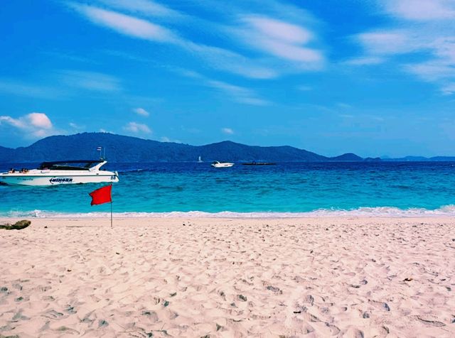 Coral Island, Thailand: Amazing Islet for True Nature Lovers