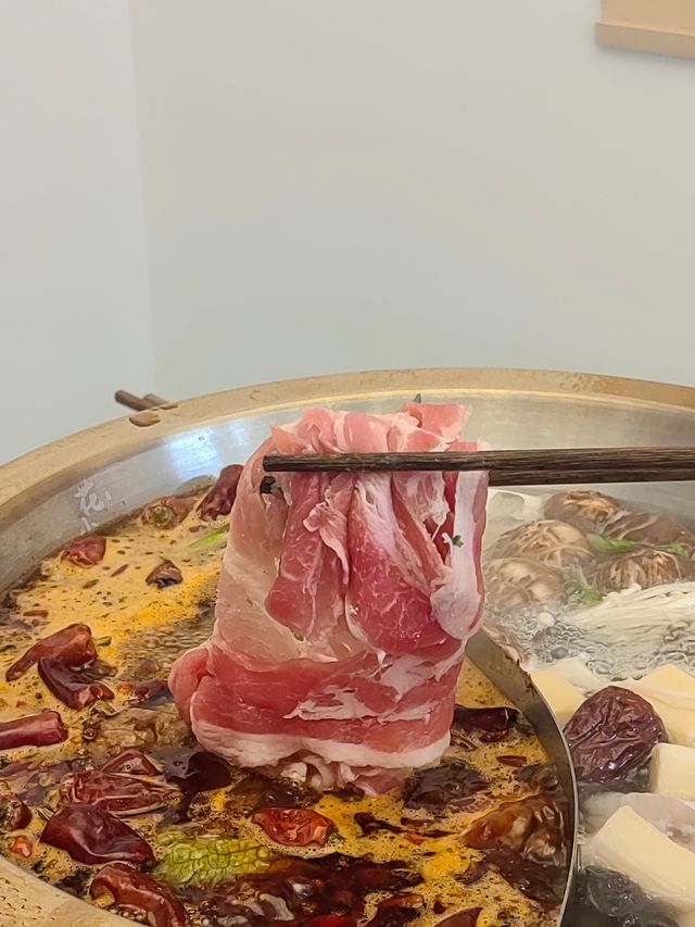 庭院火鍋，呢度嘅氛圍真係好正。