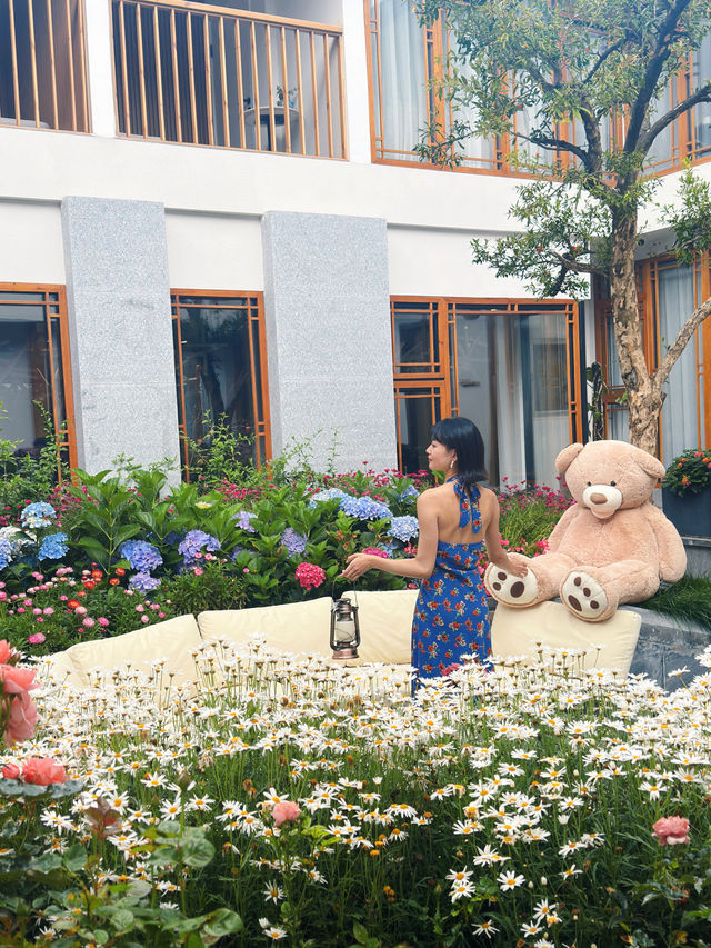 喺麗江古城，住進咗春天嘅花園裏～