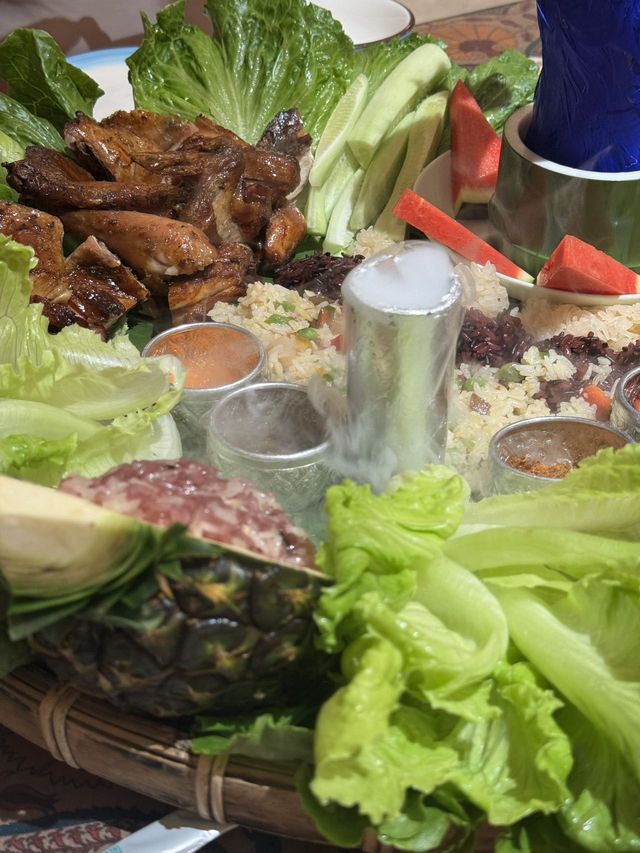 西雙版納嘅孔雀飯，到底仲有邊個未食到啊？！（急！）