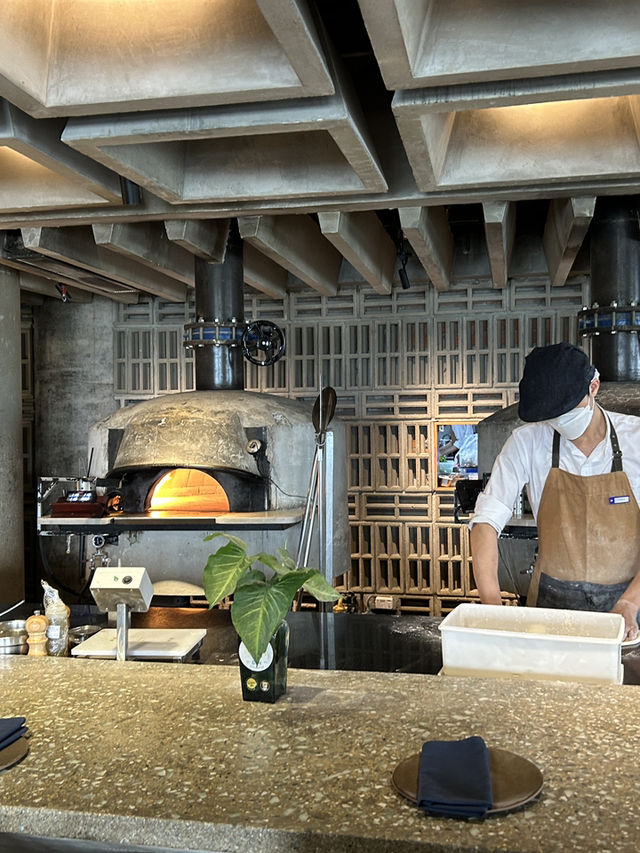 🍕✨ Pizza 4P’s Phnom Penh – A Slice of Sustainable Joy