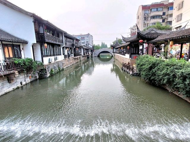 📸《一口小籠，一場穿越：我的南翔古鎮迷走筆記》