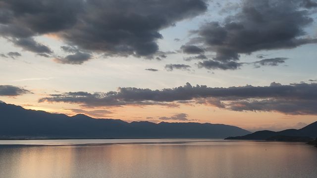 藍調洱海之約｜住進大理風雅頌蒼洱眼