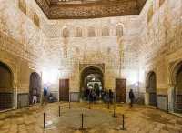 西班牙南部縱貫線:建築與風情的三重奏