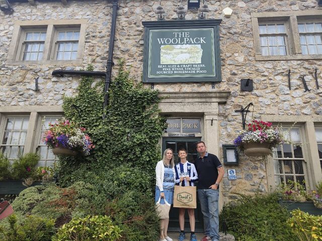 A Great Emmerdale Tour Experience with Rob and Kammy