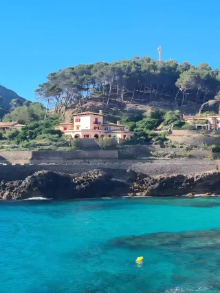 スペインのブルーフラッグビーチ | 地中海の青に足を踏み入れる