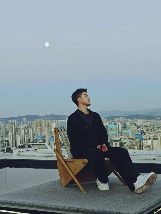 日落黃金一小時拍到了昆明曼哈頓