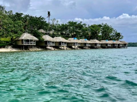 Исследование порта Вила: Вход в рай на Тихом океане