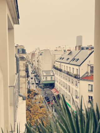 에펠탑 옆 작고 아름다운 호텔, 프랑스 분위기 가득 가족 여행에 딱 좋아요