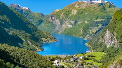 北欧二国周遊｜ノルウェー三大絶景フィヨルドを巡る旅 — traveler post in オスロ