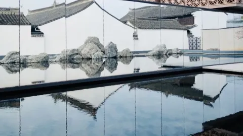 서예의 성인 고향에 머물며 창을 열면 바로 풍경이 펼쳐진다 — traveler post in 사오싱