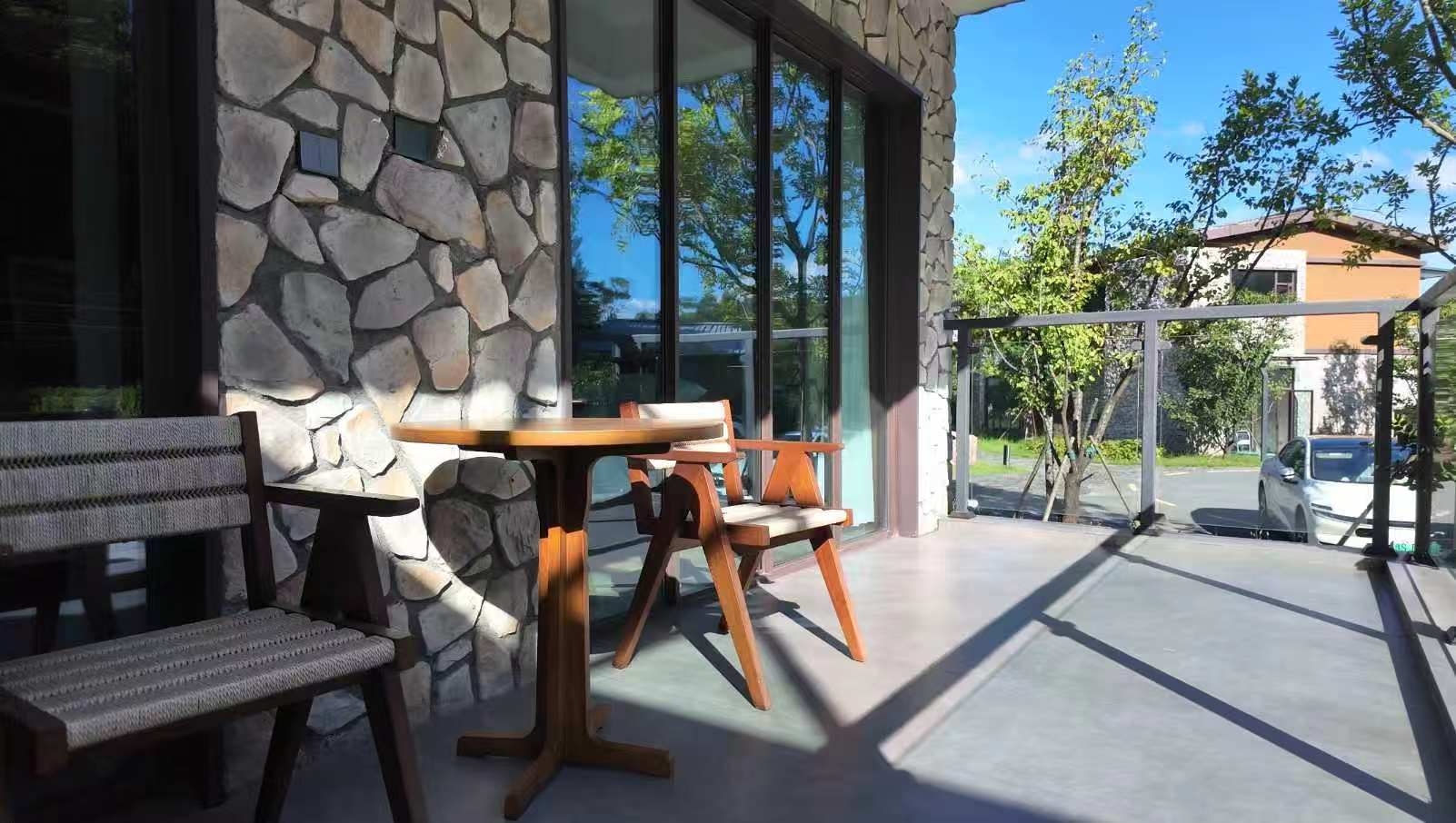 Xinyang Nanwan Lake family-friendly homestay recommendation | Stay in a mountain-view room with kids and use an annual pass for free admission