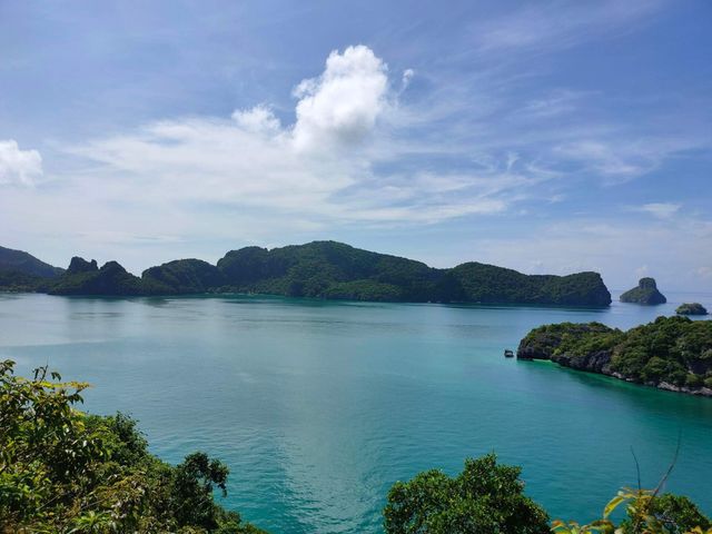 "อุทยานแห่งชาติหมู่เกาะอ่างทอง" 