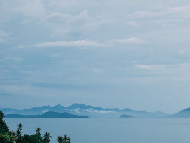 🏝️ เกาะขาม ทะเลแหวกที่สวยที่สุดในภาคตะวันออก!