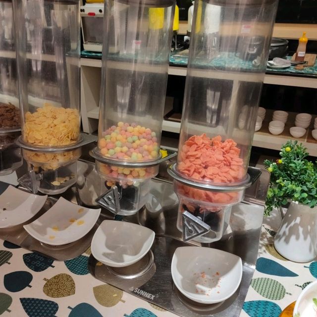 舒適的用餐環境-嘉義冠閣大飯店b1用餐區