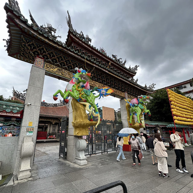 Lungshan Temple 龍山寺