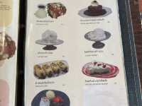 ร้านกาแฟน่ารัก บรรยากาศริมทะเล ชิลๆ ริมปากน้ำ