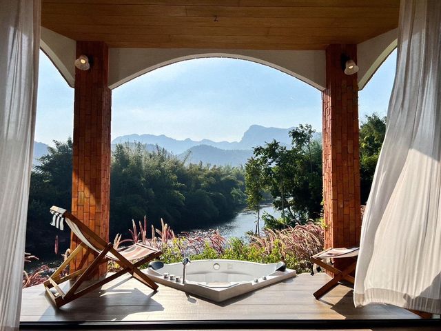 Elephant Treehouse บ้านพักสุด Private @ กาญจนบุรี