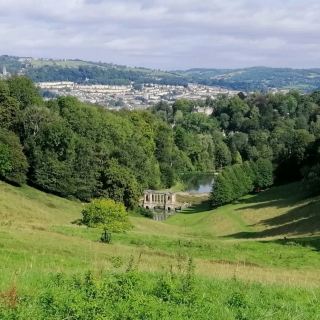 travel guide to bath https://ak-d.tripcdn.com/images/1mi652215g386wofl7F66.jpg?proc=source/trip