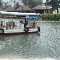 AANA resort & spa hotel  เกาะช้าง 