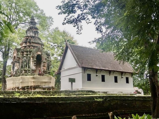 Wat Jed yot , Phra Aram luang 
