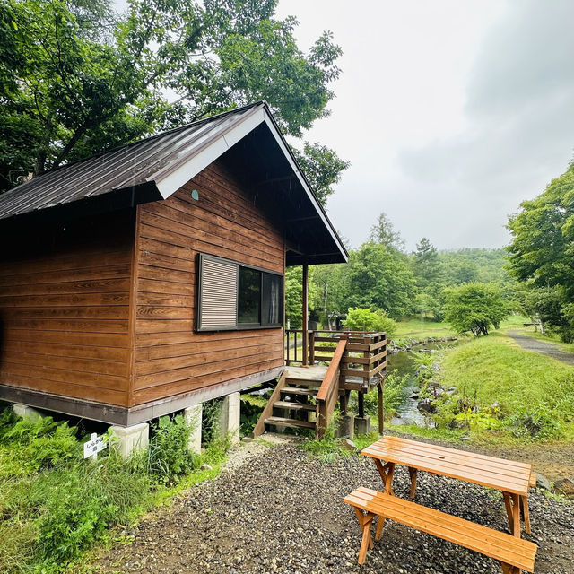 長野八千穗高原駒出池小木屋/露營區