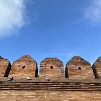 • ประตูท่าแพ:สถานที่สำคัญทางประวัติศาสตร์เชียงใหม่