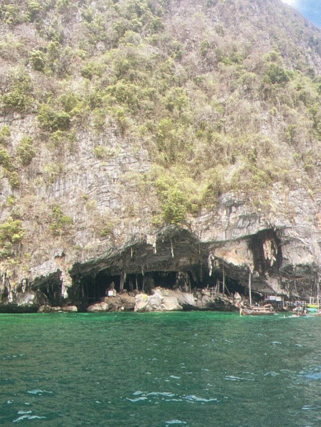 A TRIP AROUND THE PHI PHI ISLANDS, MAYA BAY!