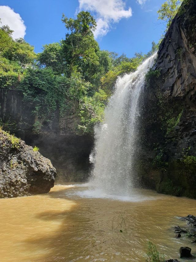 Dray Nur Waterfall