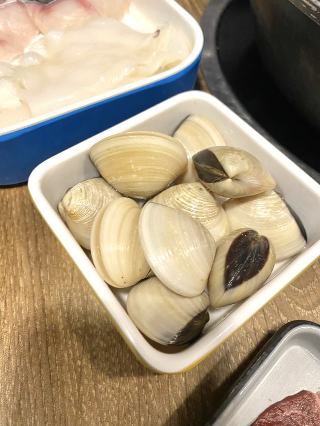 指定任食套餐加錢可無限時任食羊腩煲 海鮮放題