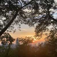 청도(칭다오)에서 가장 예쁜 노을을 보고 싶다면 10대 관광 명소 중 하나인 신호산 공원
