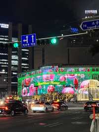 LED 35만 개가 쓰였다는 신세계 미디어파사드🎄