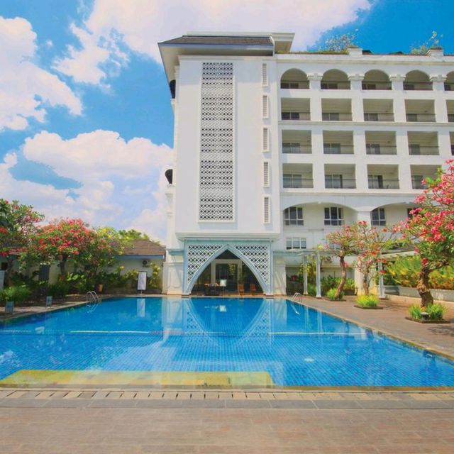 Grand Rohan Hotel