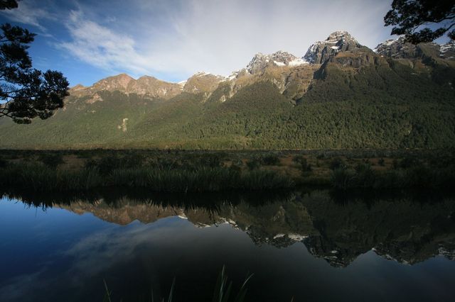 米佛峽灣Milford Sound (鏡湖)