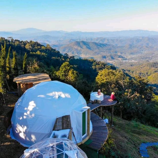 ลากแฟนไปตื่นมาดูหมอกนอน​Glamping​ สุดลักซ์ชูวที่เชียงใหม่