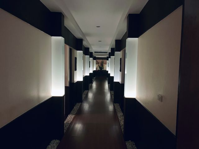 曼谷激抵全身按摩