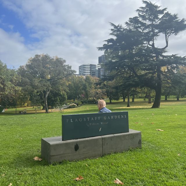 สวนสาธารณะ flagstaff, CBD Melbourne 🛋️🌳
