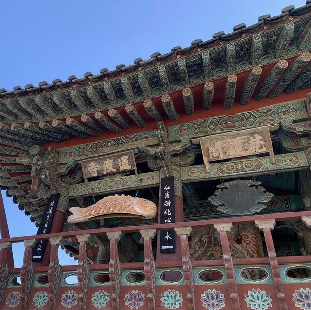 자장율사가 창건한 삼보사찰 중 불보사찰인, 양산 통도사