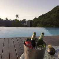 สระว่ายน้ำ rooftop ที่ KC Grande resort&Spa 