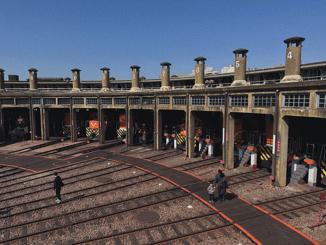 🚂 彰化扇形車庫：回顧歷史，探索退役火車車庫的魅力！🚂