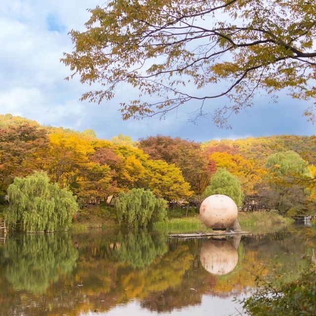 Discover amazing Autumn@ Korean Folk Village