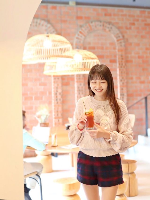 超寫意 Coffee Shop 享受一個悠閑嘅下午
