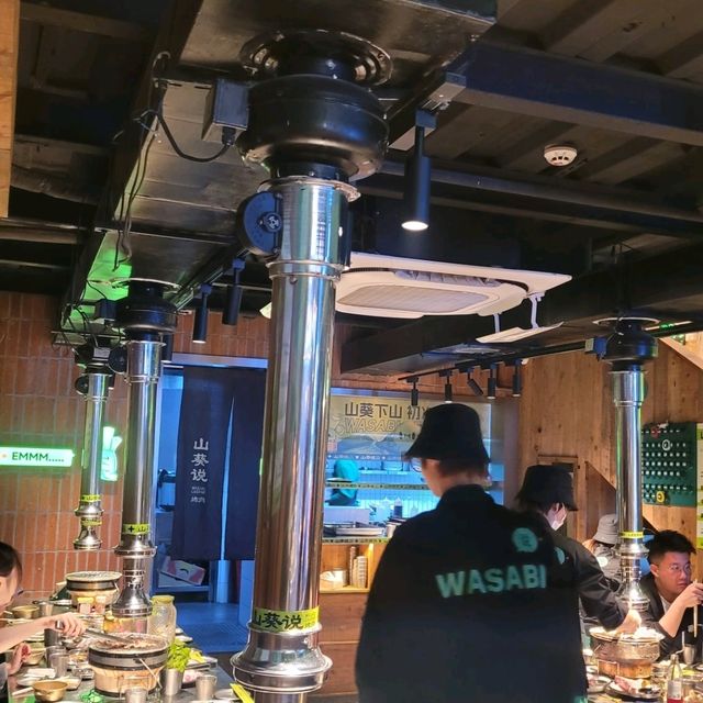 即磨新鮮山葵配烤肉！🍗值得一試！