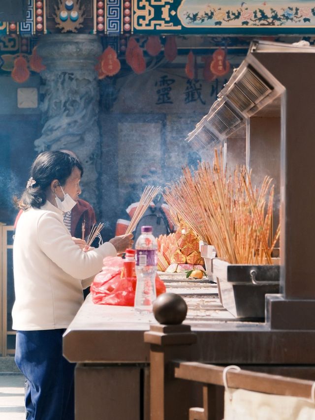 香港｜去黃大仙 走一趟香火繚繞寺廟之旅